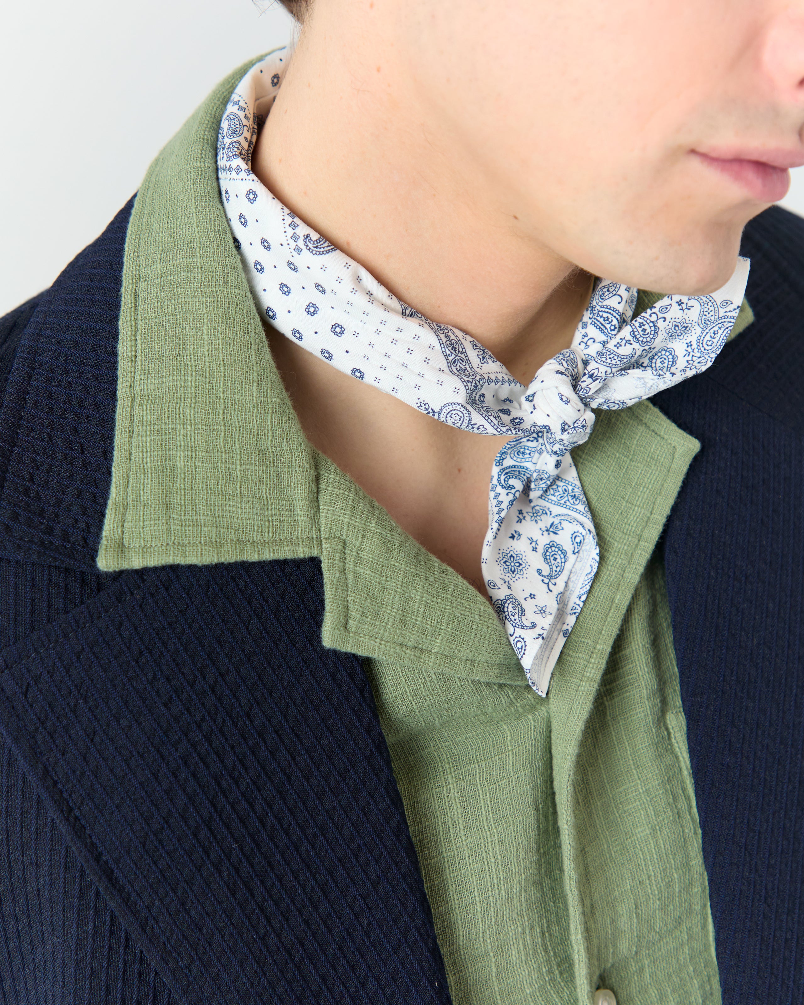 Minato bandana in white