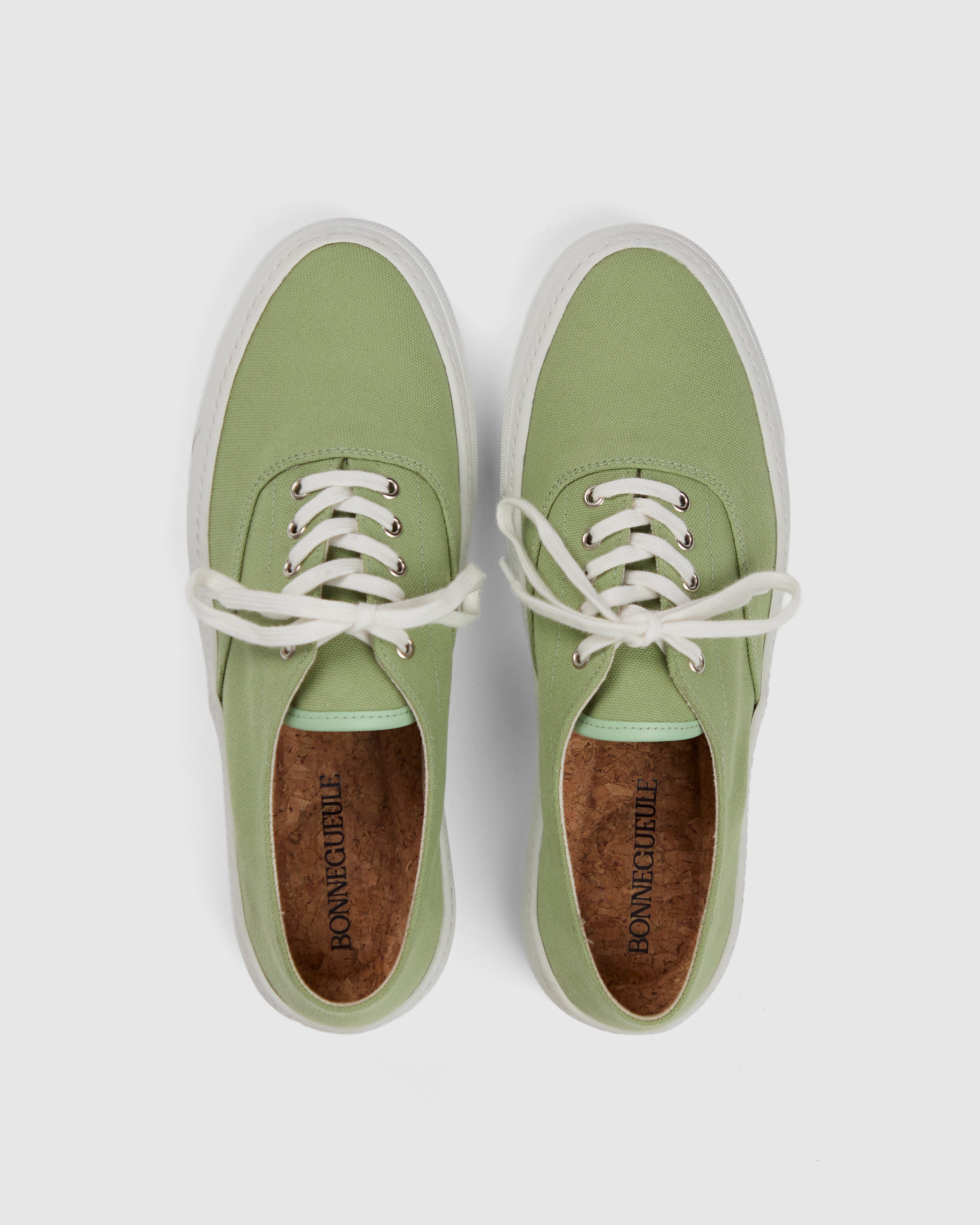 Nazare sneakers in pastel green