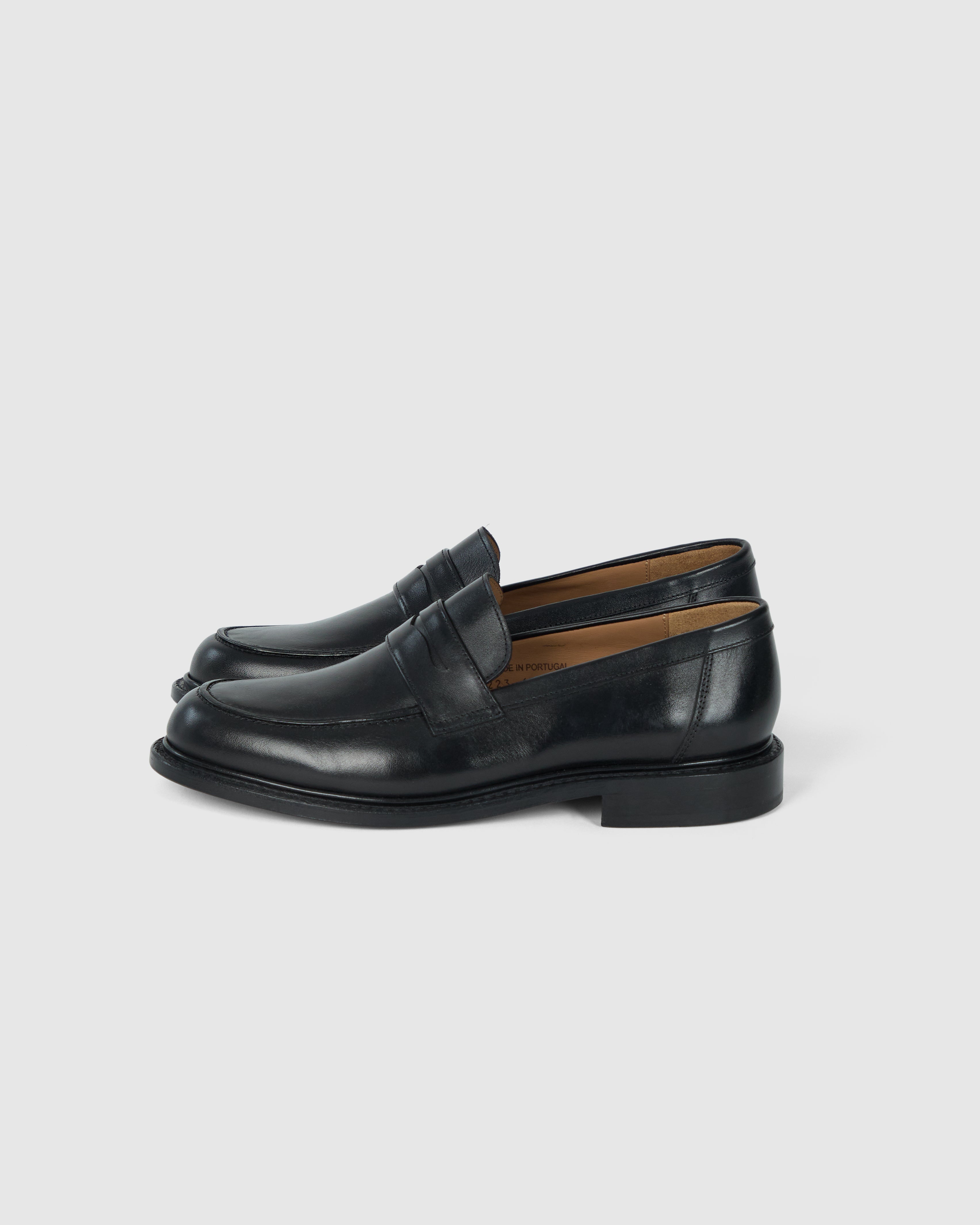Limoges loafers in black