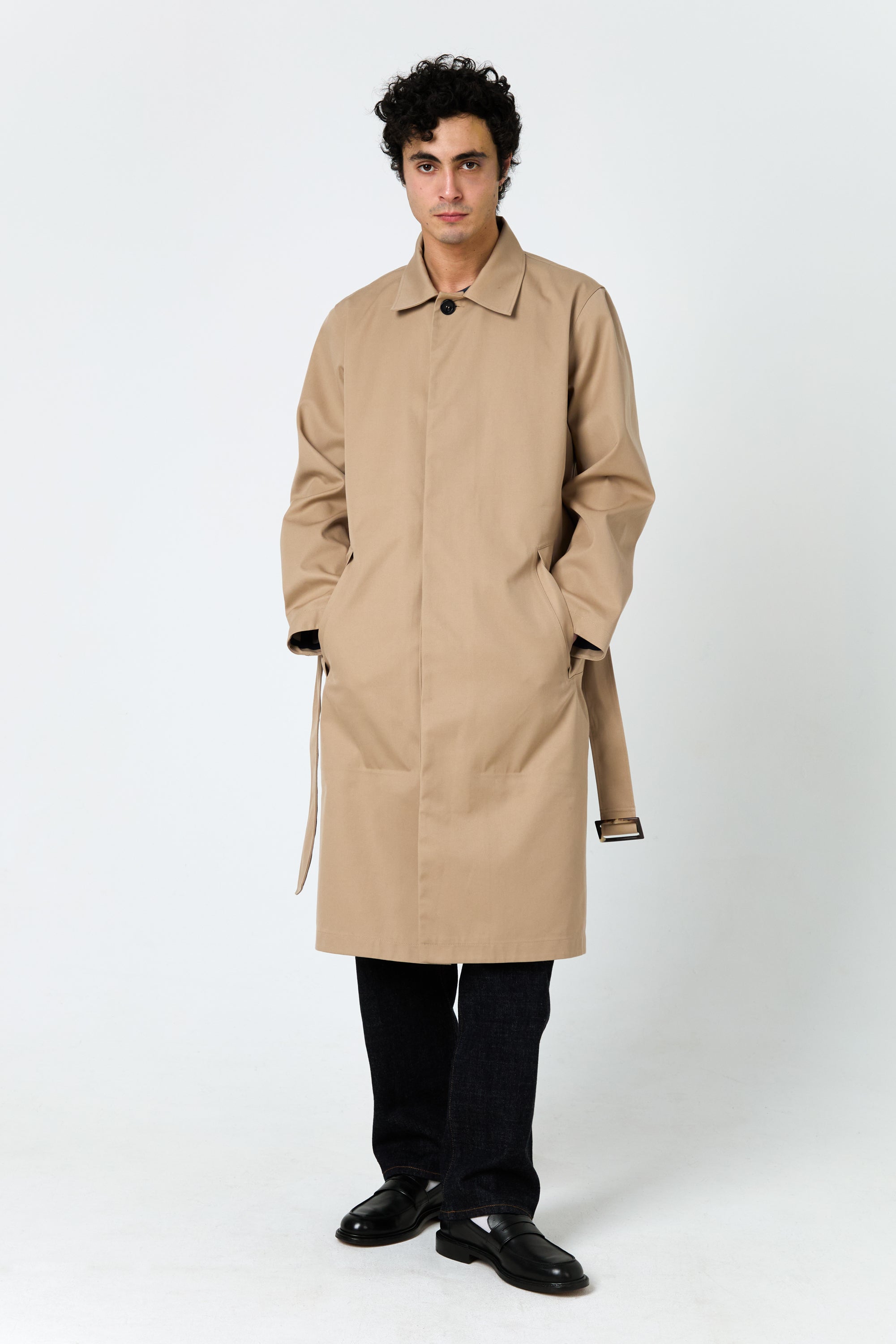 Beaubourg mac coat in beige