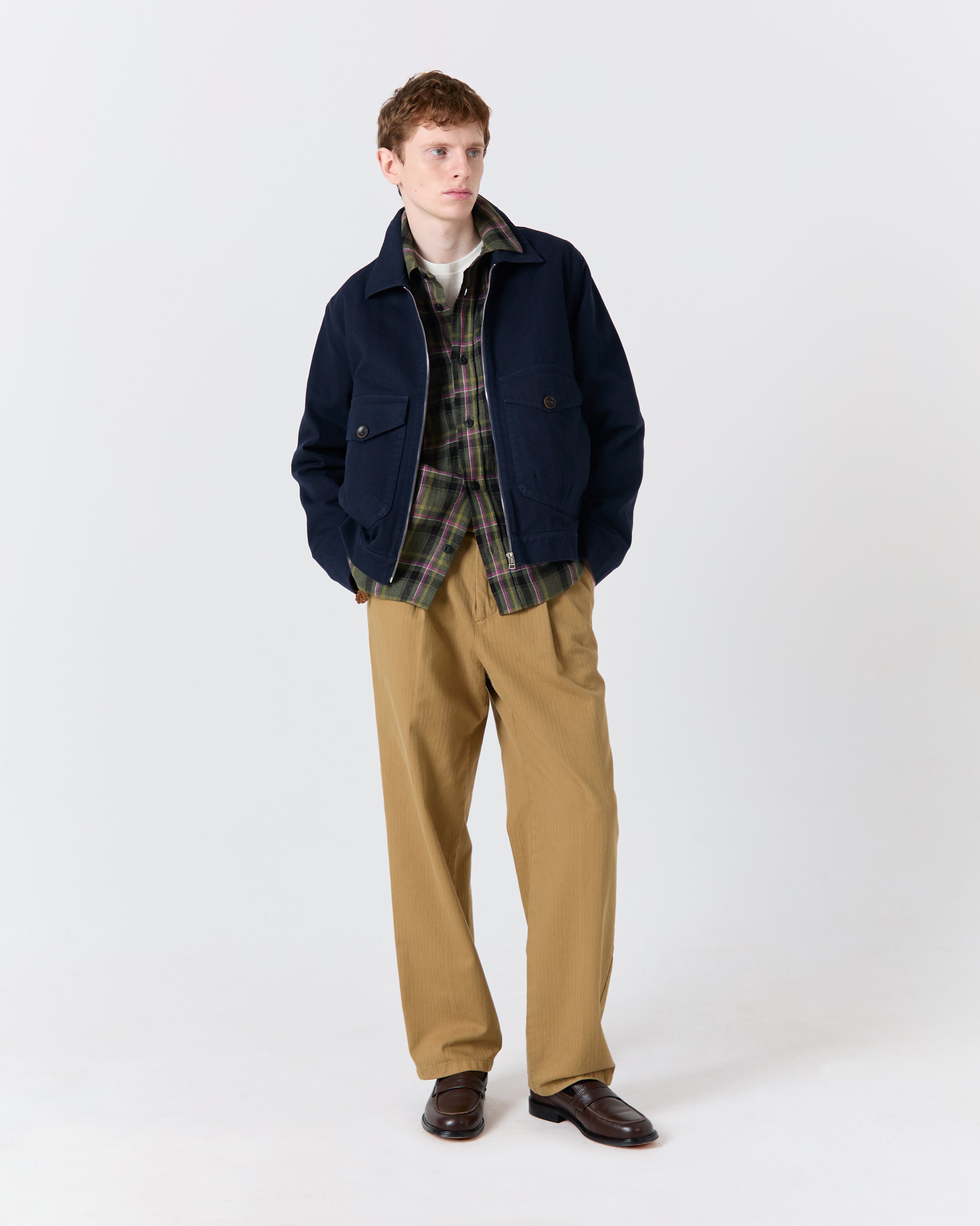 Poetto pants in sand