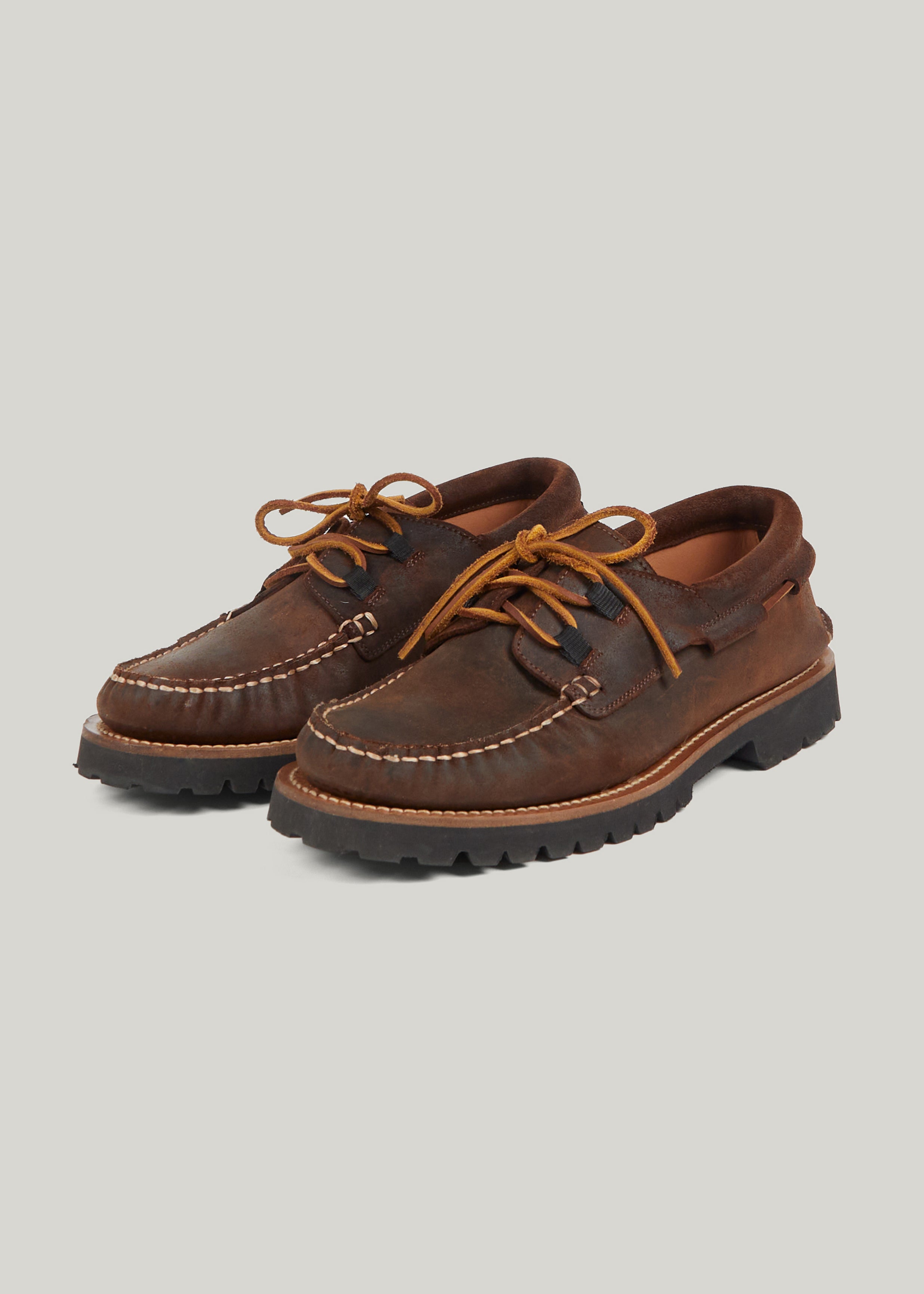 Karysta boat shoes in brown
