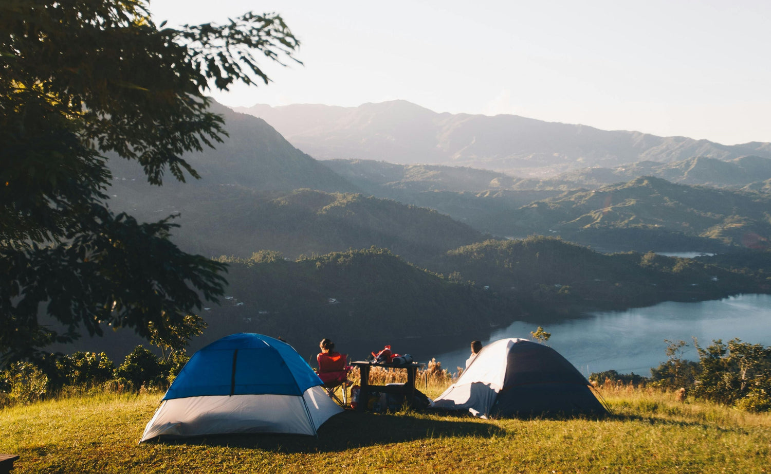 4 tenues pour... faire du camping (pas sauvage)