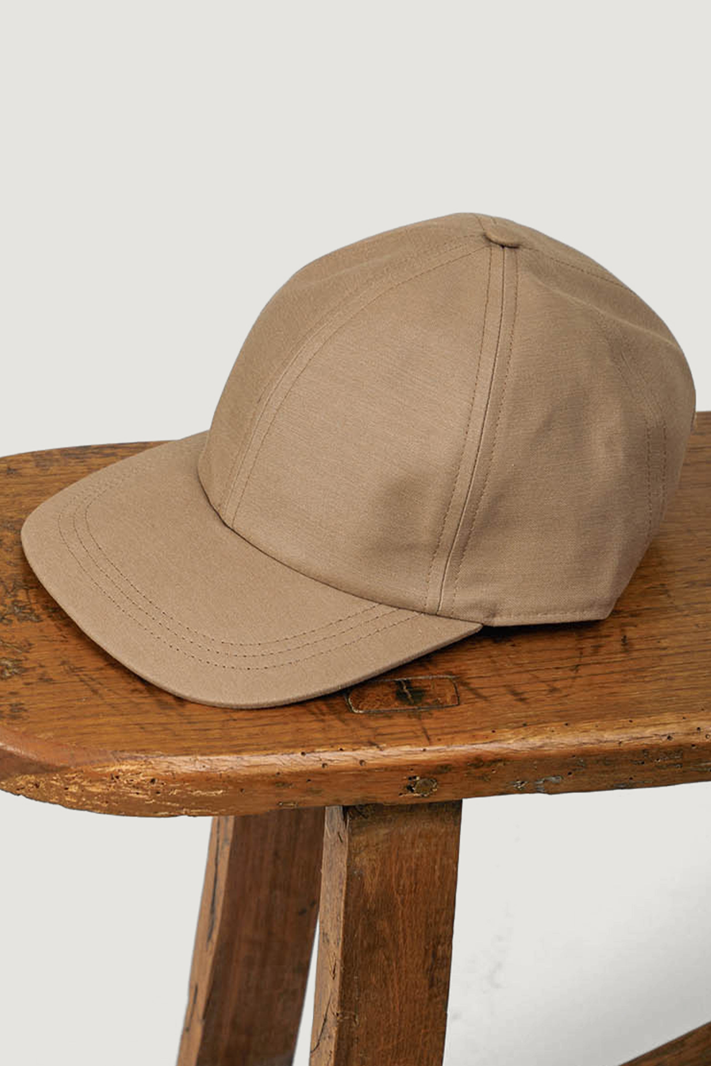 Junco cap in beige