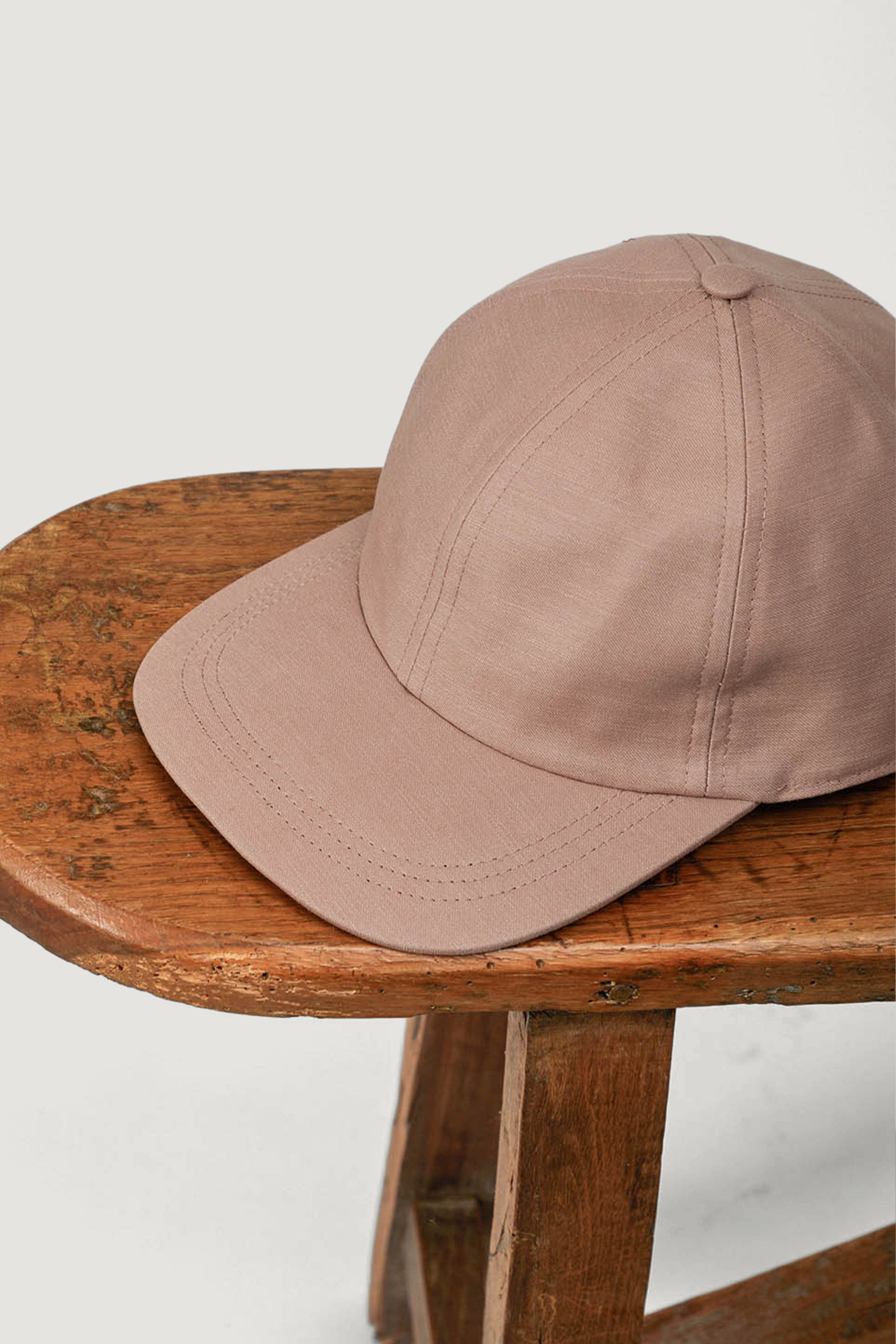 Junco cap in pink