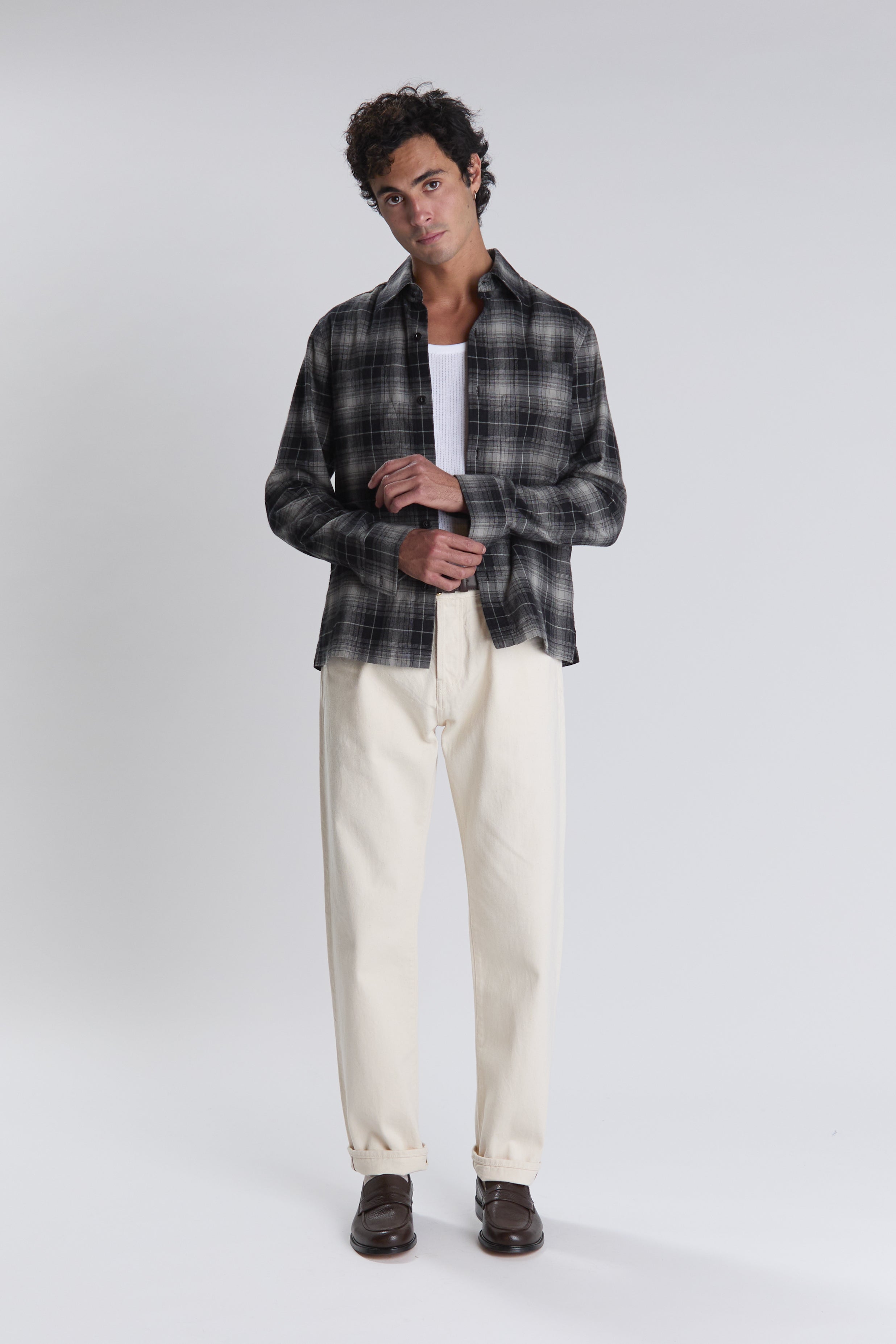 Benton shirt in charcoal