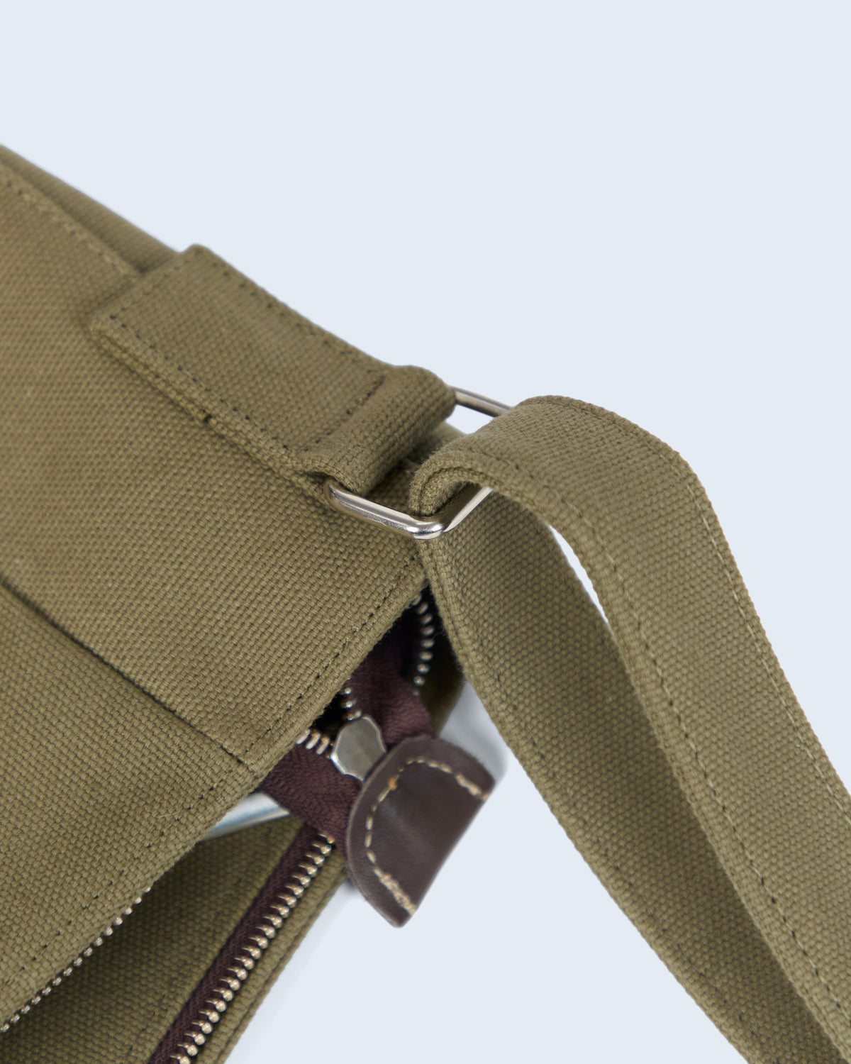 Nikko weekender bag