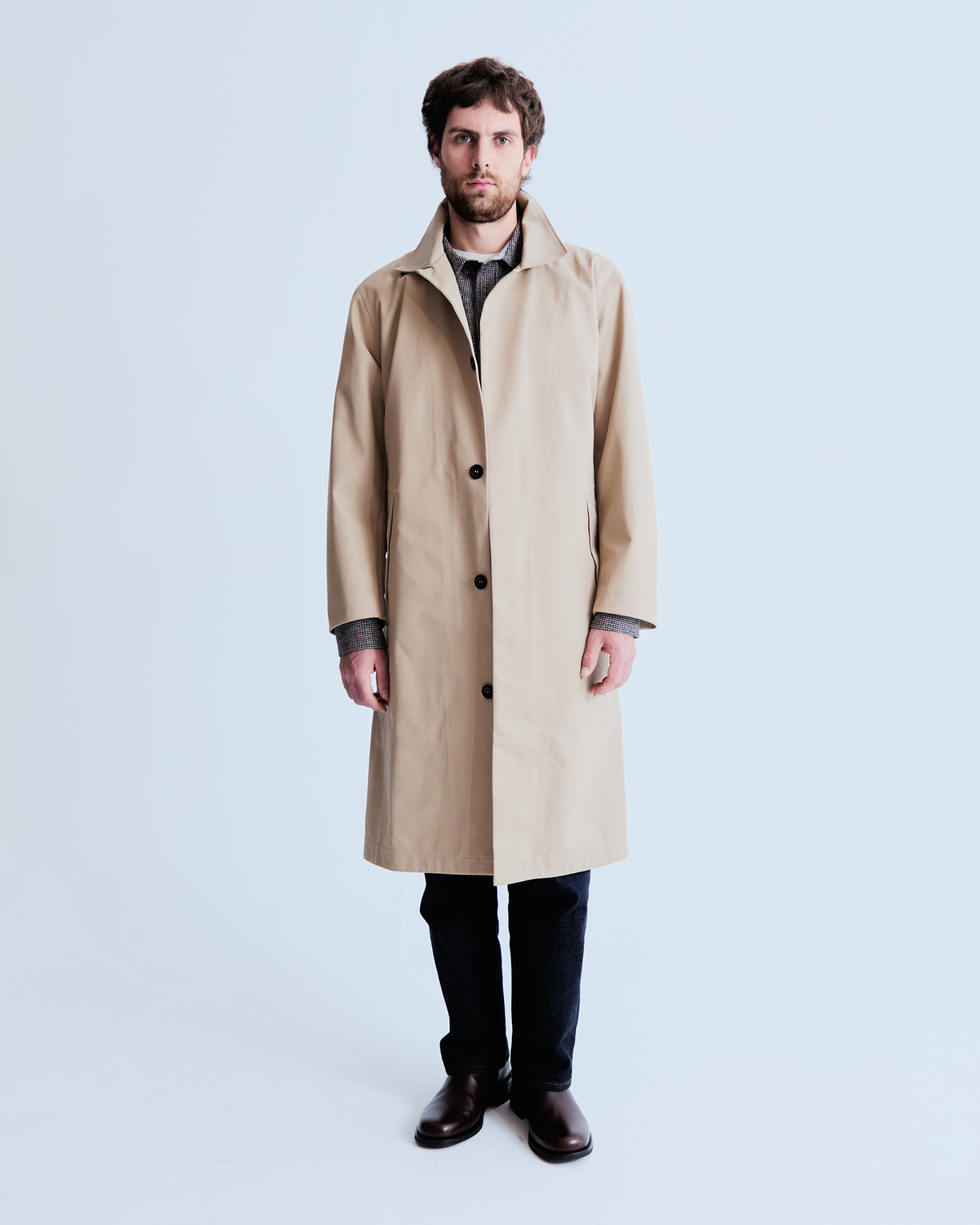 Beaubourg mac coat in beige