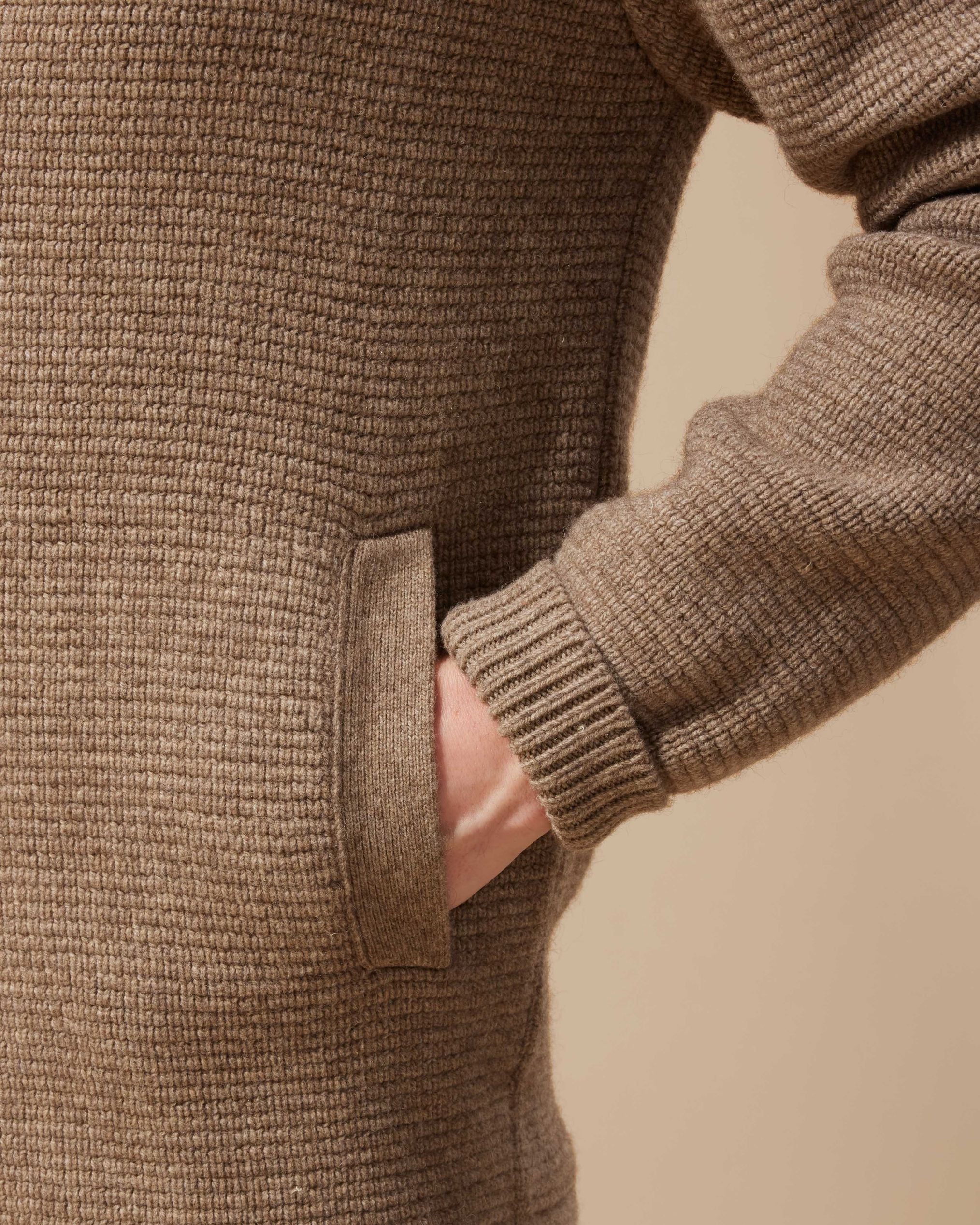 eshop-homme-cardigan-paulin-taupe-07