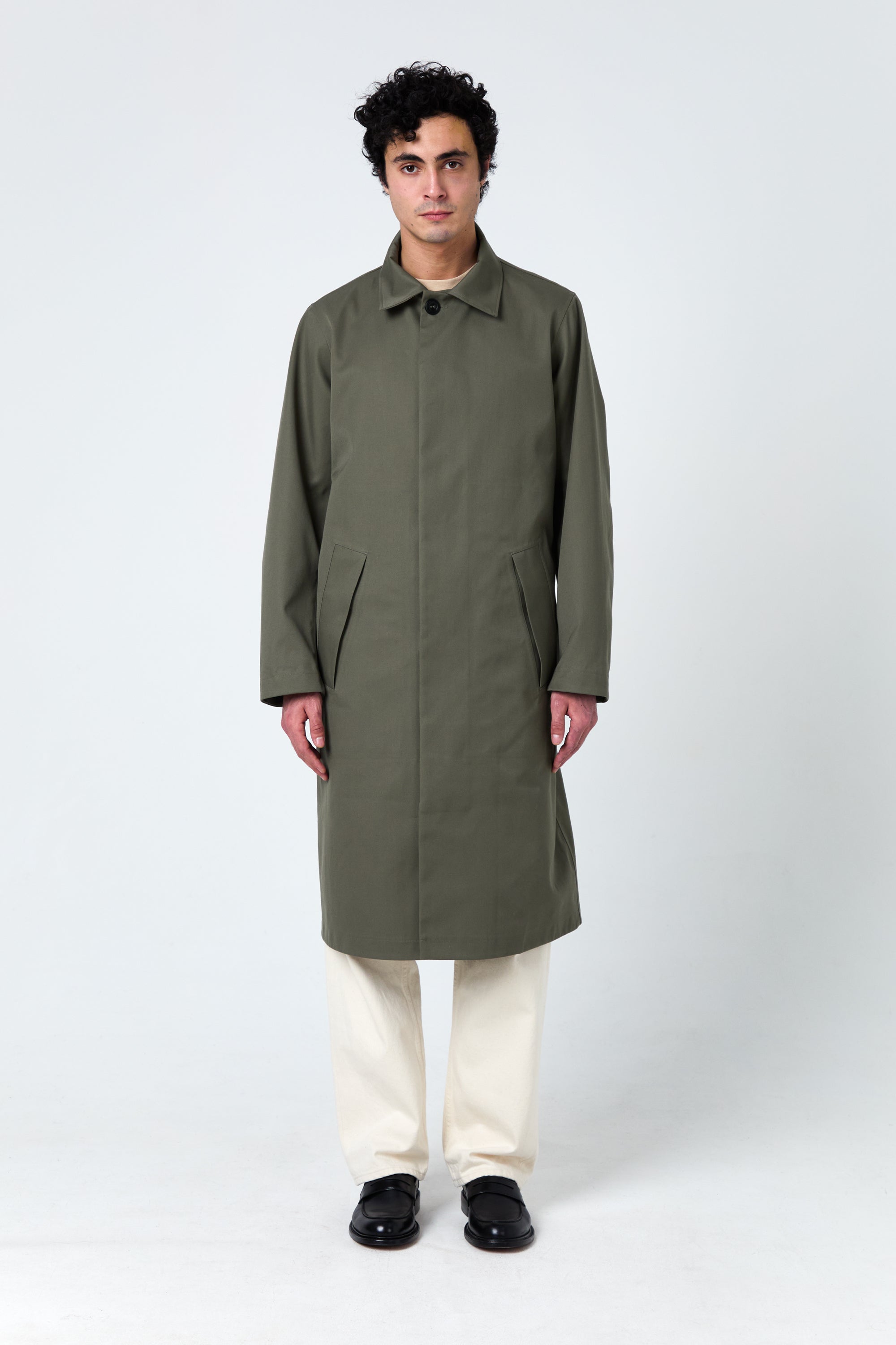 Beaubourg mac coat in sage green