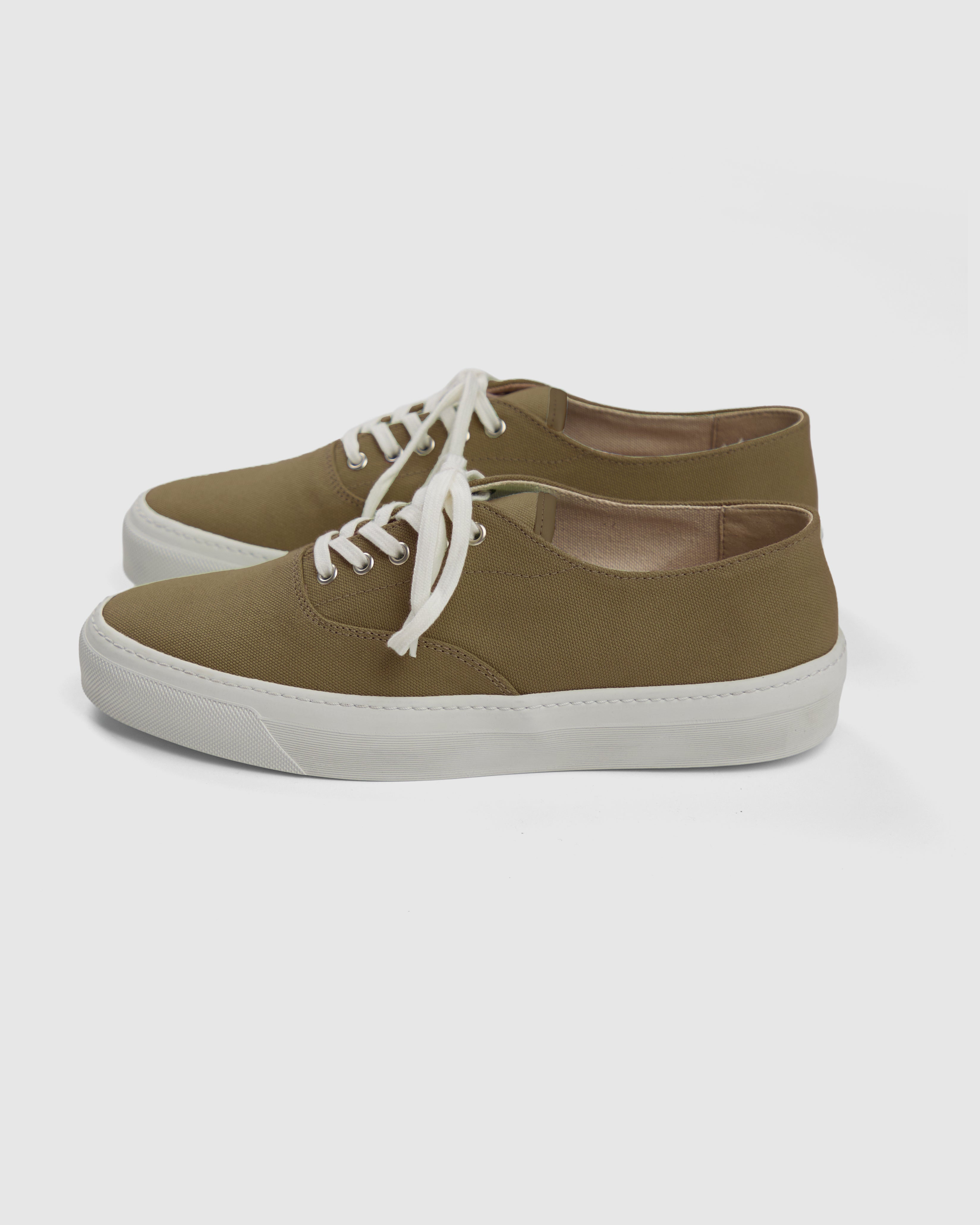 Nazare sneakers in khaki