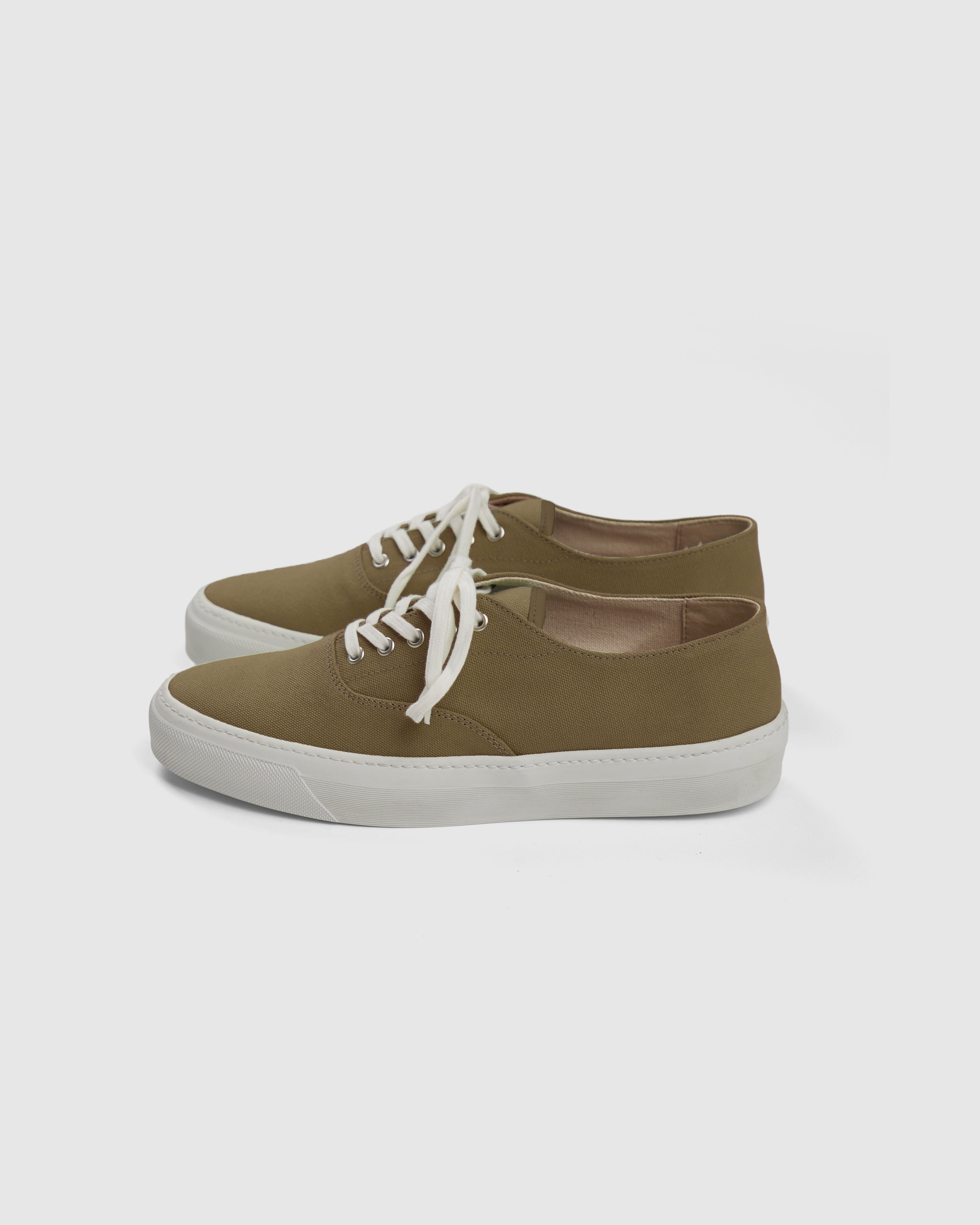 Nazare sneakers in khaki