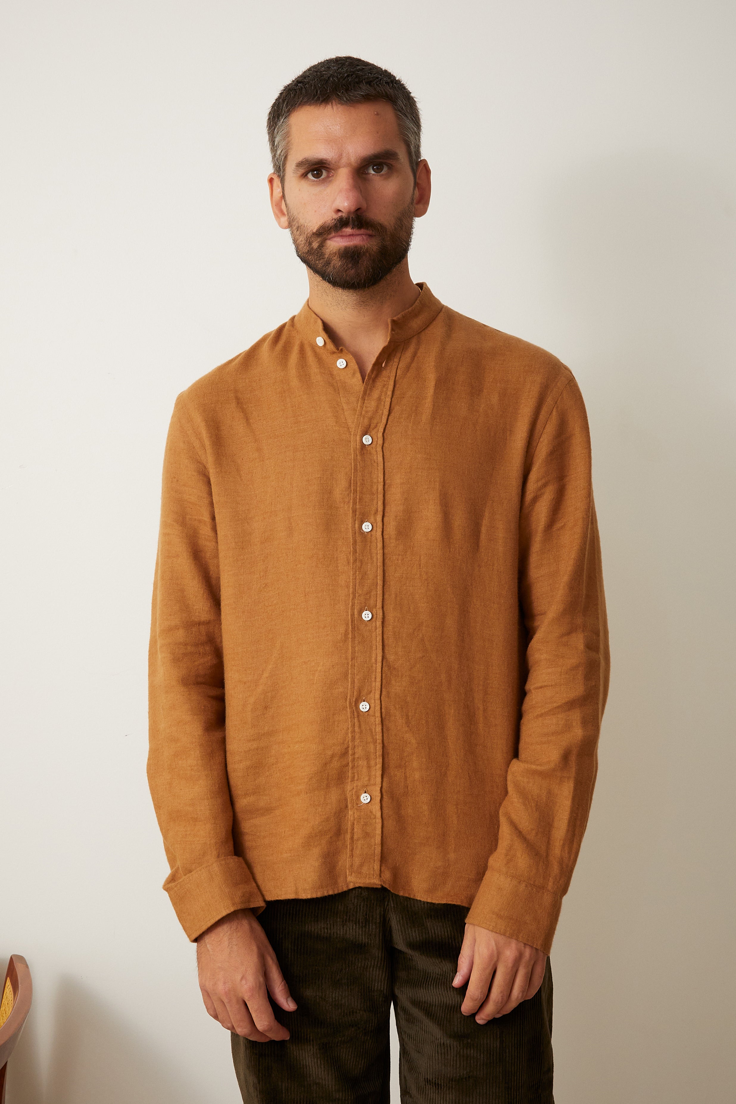 Arles honey shirt