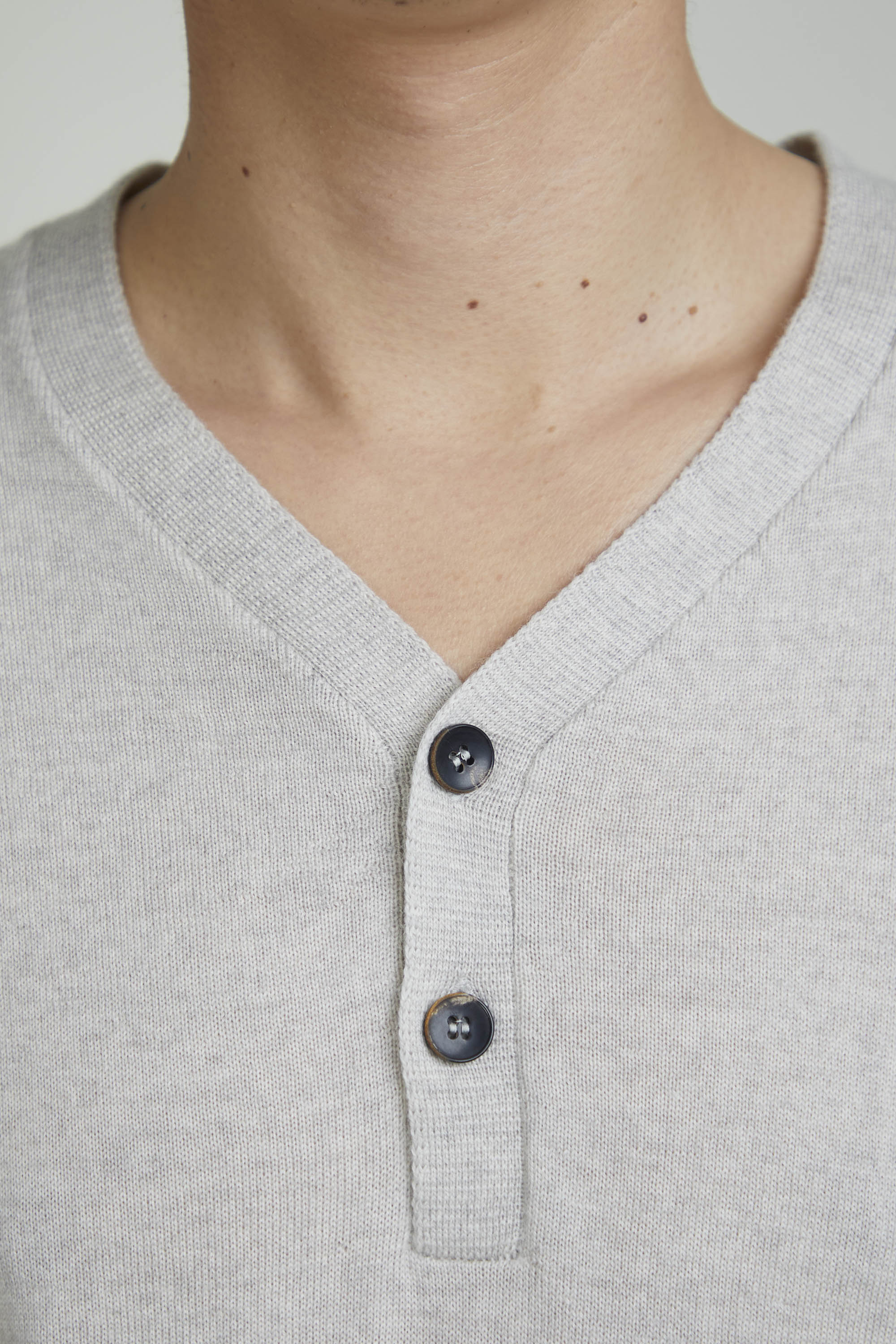 Henley Asiago en tricot de laine gris - 4